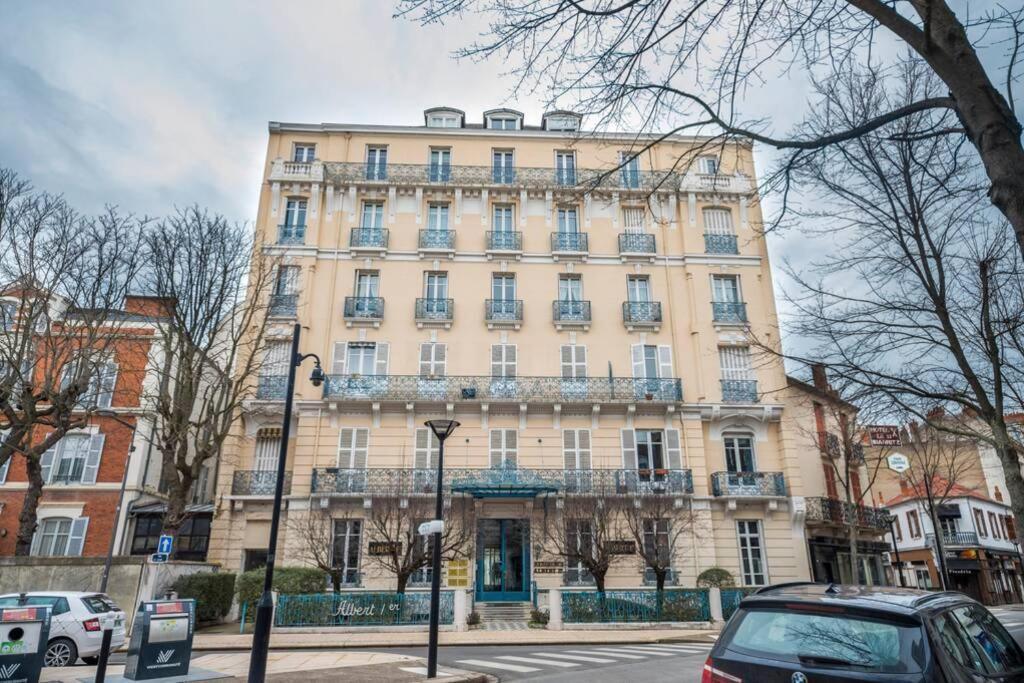Le Sequoia Appart' Pour 4 Au Coeur De Ville Виши Екстериор снимка